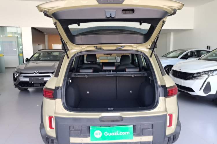 Used Geely Auto Cowboy 2025 1.5TD Fun-Offroad Version Trunk