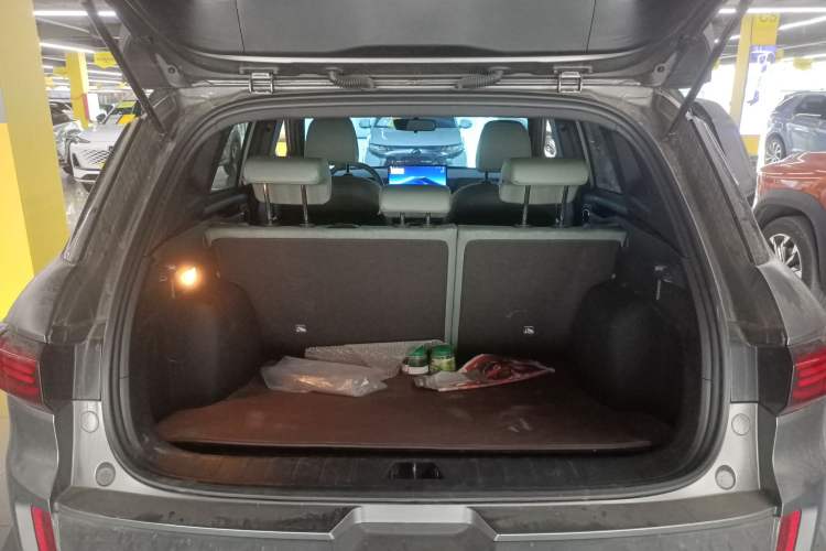 Used Geely Auto Cowboy 2025 1.5TD Trendy Play Edition Trunk