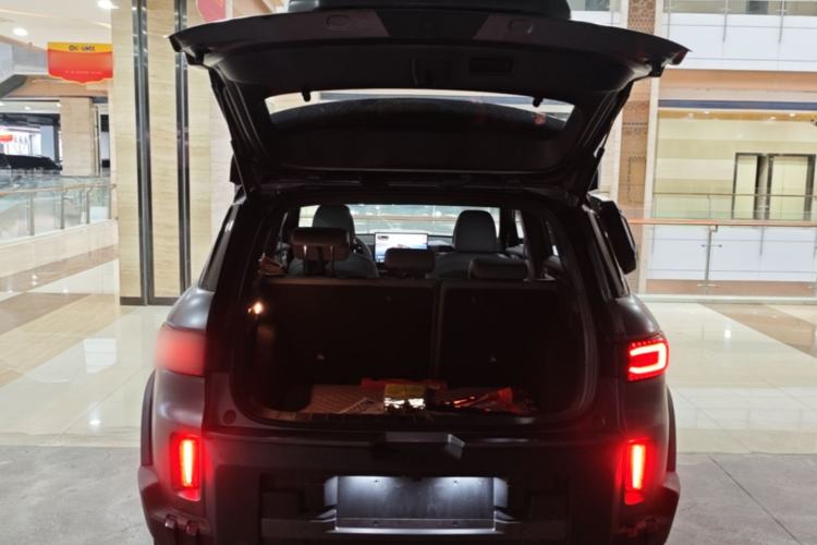 Used Geely Auto Cowboy 2025 1.5TD Trendy Play Edition Trunk