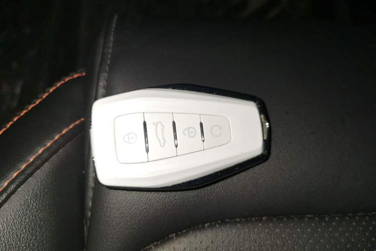Used Geely Auto Cowboy 2025 1.5TD Fun-Offroad Version Vehicle Key