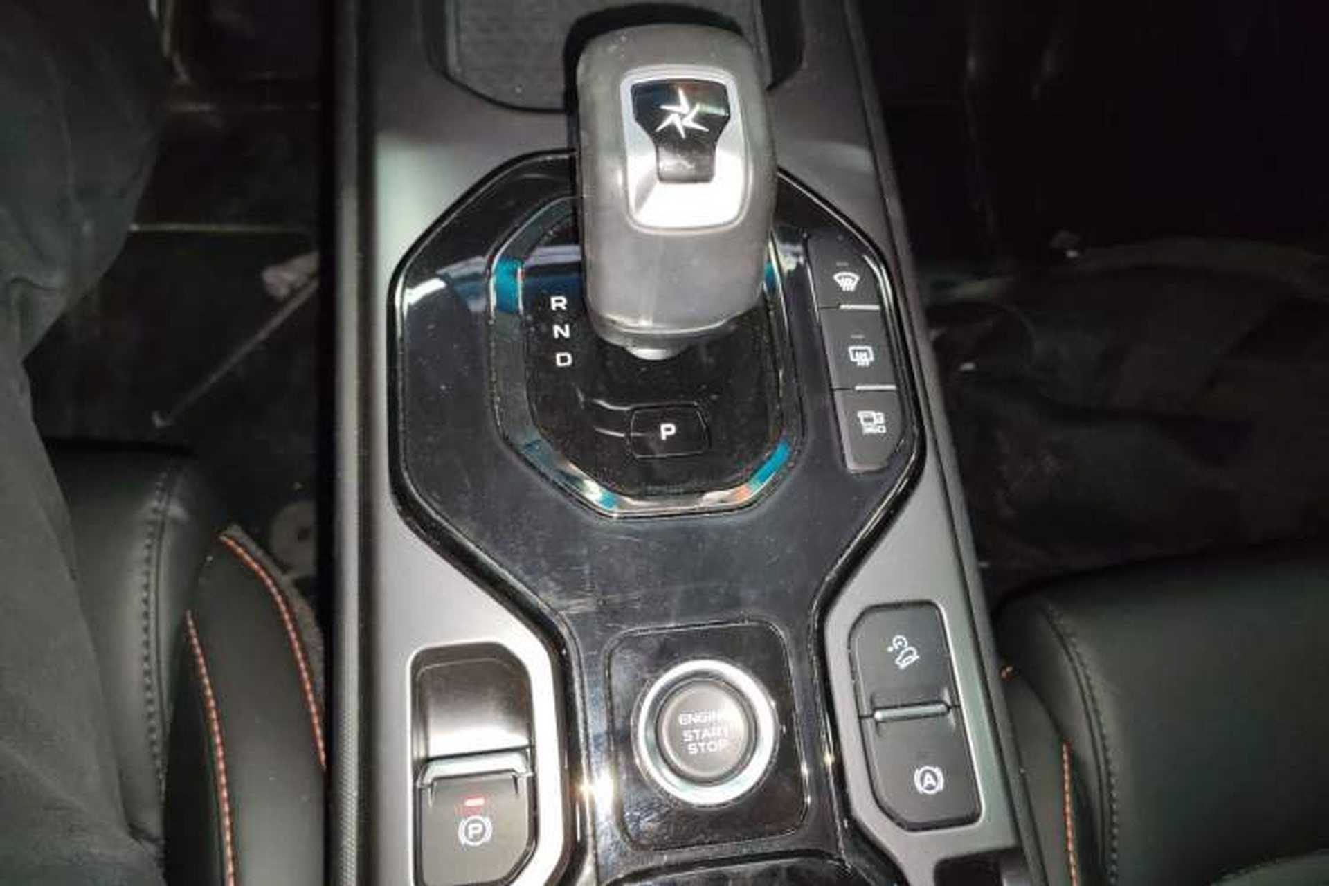 Used Geely Auto Cowboy 2025 1.5TD Fun-Offroad Version Gear Lever