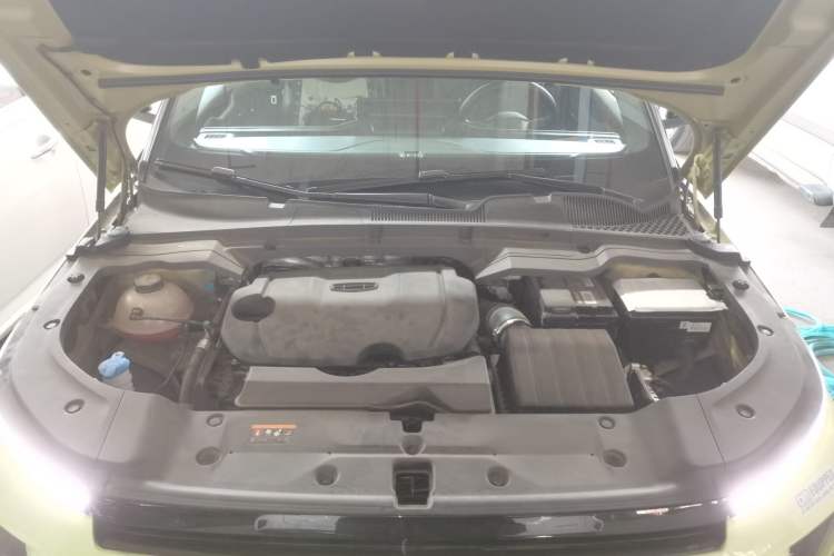 Used Geely Auto Cowboy 2025 1.5TD Fun-Offroad Version Engine Bay