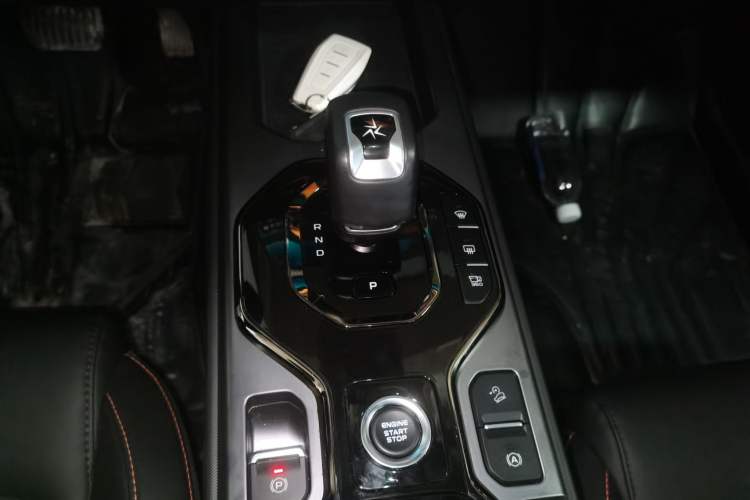 Used Geely Auto Cowboy 2025 1.5TD Fun-Offroad Version Gear Lever
