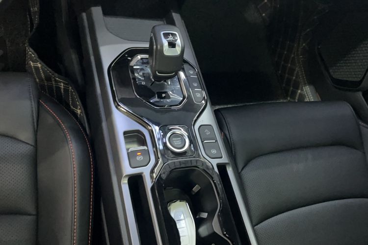 Used Geely Auto Cowboy 2025 1.5TD Trendy Play Edition Gear Lever
