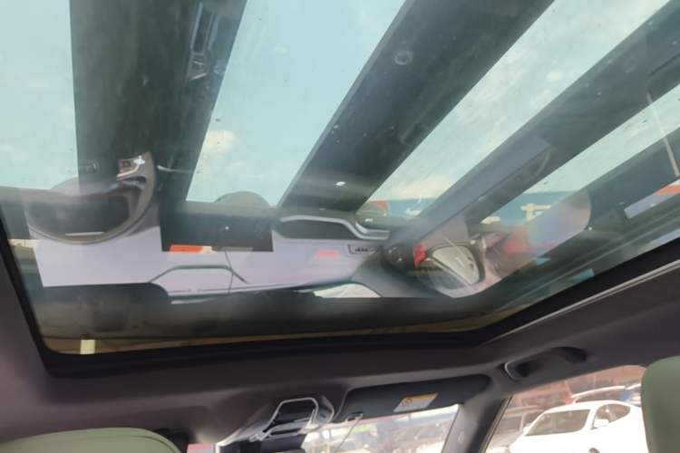 Used Geely Auto Cowboy 2025 1.5TD Fun-Offroad Version Headliner