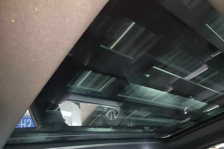 Used Geely Auto Cowboy 2025 1.5TD Fun-Offroad Version Headliner