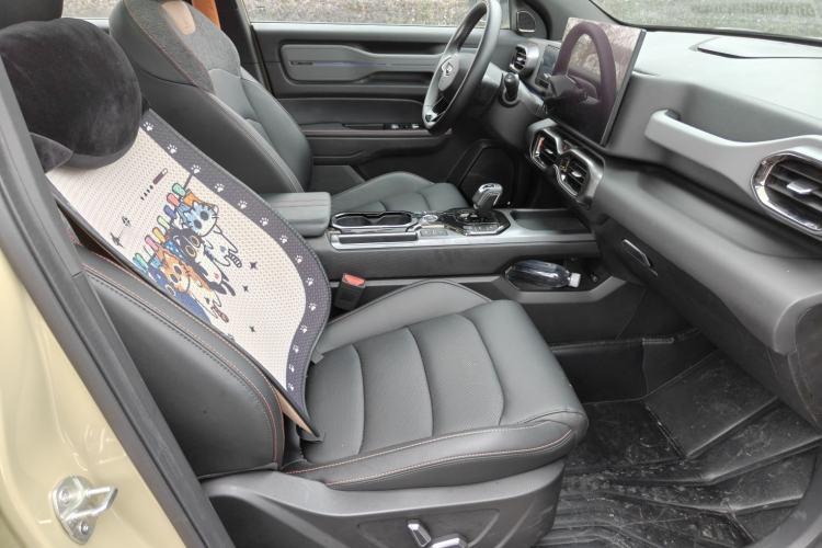 Used Geely Auto Cowboy 2025 1.5TD Fun-Offroad Version Interior 4