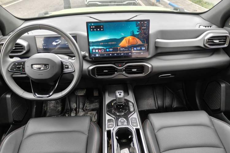 Used Geely Auto Cowboy 2025 1.5TD Fun-Offroad Version Interior 5