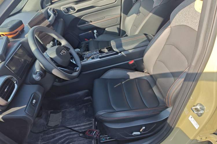 Used Geely Auto Cowboy 2025 1.5TD Fun-Offroad Version Left Front Seat