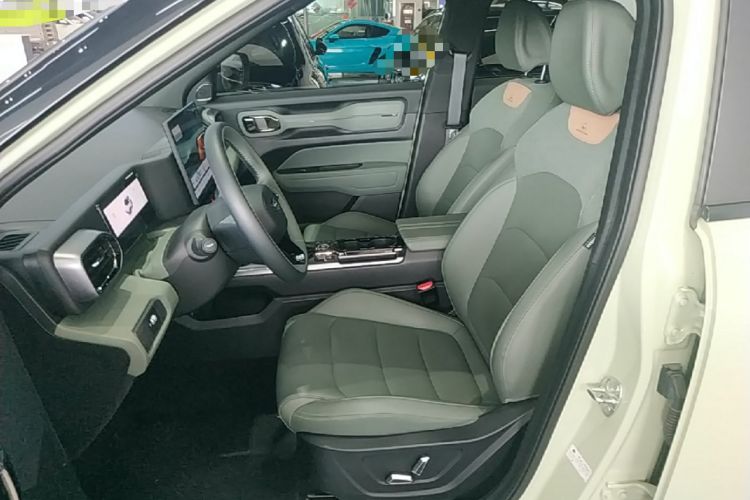 Used Geely Auto Cowboy 2025 1.5TD Fun-Offroad Version Left Front Seat