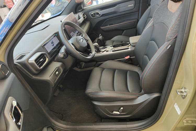 Used Geely Auto Cowboy 2025 1.5TD Fun-Offroad Version Left Front Seat