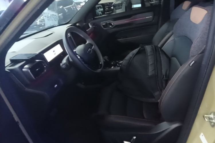 Used Geely Auto Cowboy 2025 1.5TD Fun-Offroad Version Left Front Seat