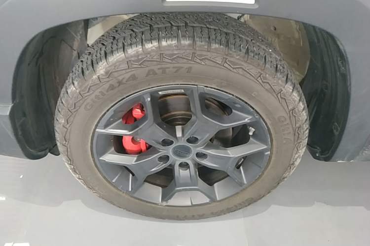 Used Geely Auto Cowboy 2025 1.5TD Fun-Offroad Version Left Front Wheel Hub