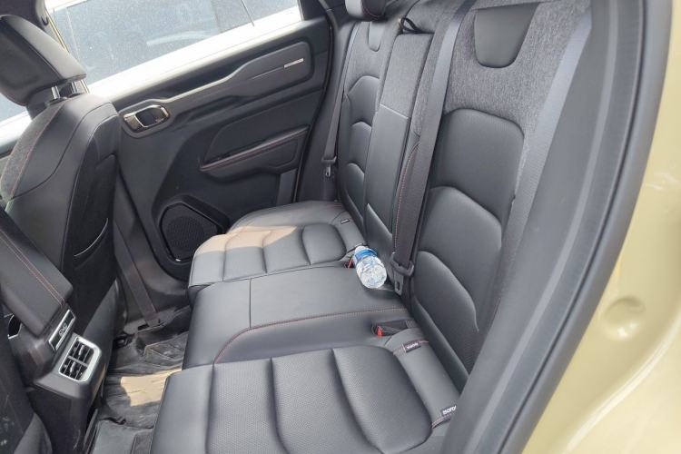 Used Geely Auto Cowboy 2025 1.5TD Fun-Offroad Version Left Rear Seat