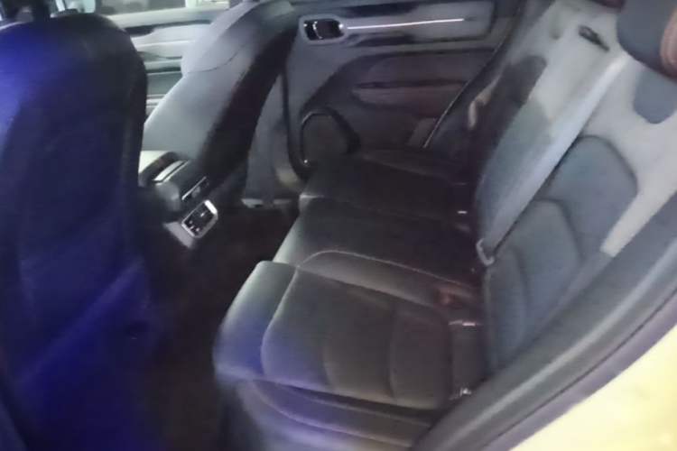 Used Geely Auto Cowboy 2025 1.5TD Fun-Offroad Version Left Rear Seat
