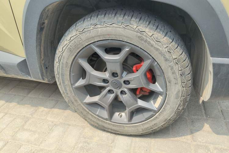 Used Geely Auto Cowboy 2025 1.5TD Fun-Offroad Version Right Front Wheel Hub