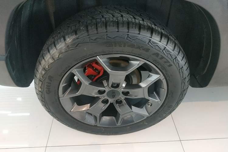 Used Geely Auto Cowboy 2025 1.5TD Fun-Offroad Version Right Rear Wheel Hub