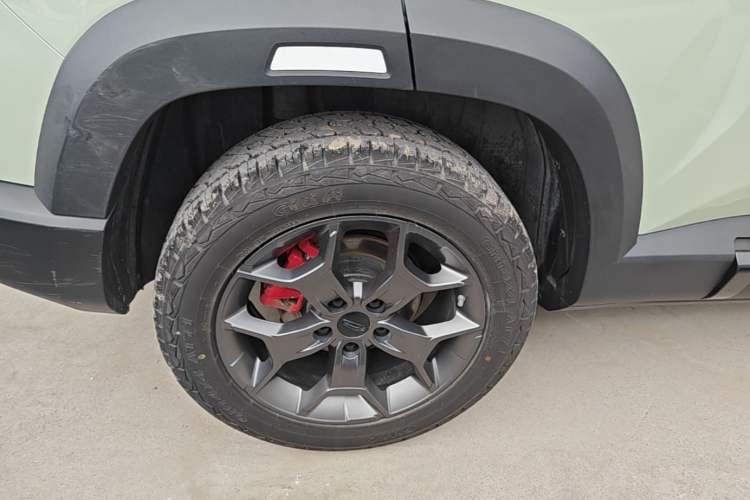 Used Geely Auto Cowboy 2025 1.5TD Fun-Offroad Version Right Rear Wheel Hub