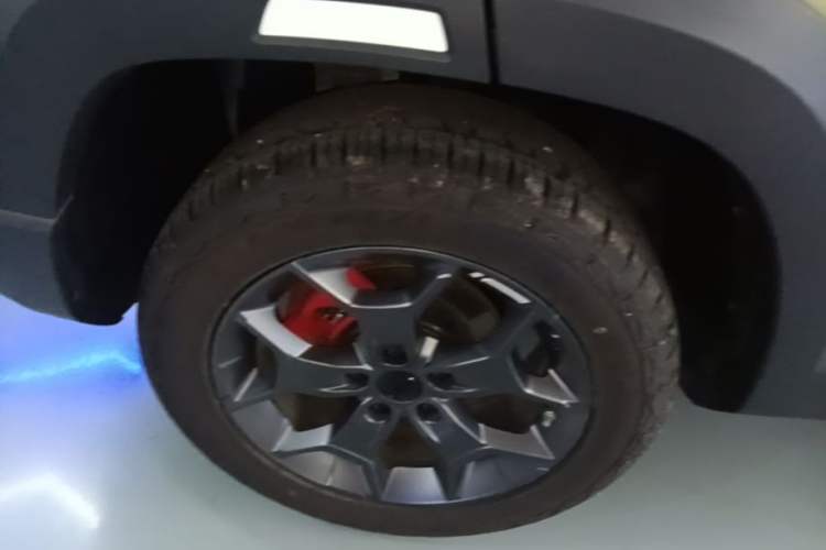 Used Geely Auto Cowboy 2025 1.5TD Fun-Offroad Version Right Rear Wheel Hub