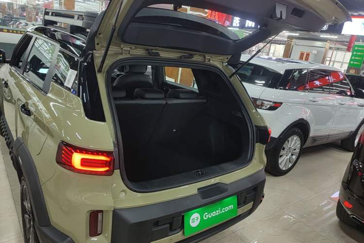 Used Geely Auto Cowboy 2025 1.5TD Fun-Offroad Version Trunk