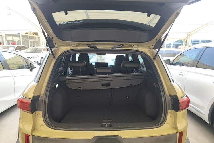 Used Geely Auto Cowboy 2025 1.5TD Fun-Offroad Version Trunk