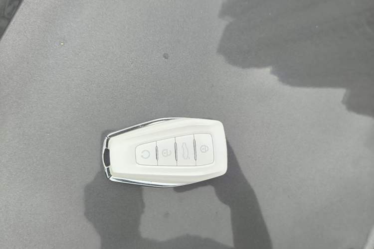 Used Geely Auto Cowboy 2025 1.5TD Fun-Offroad Version Vehicle Key