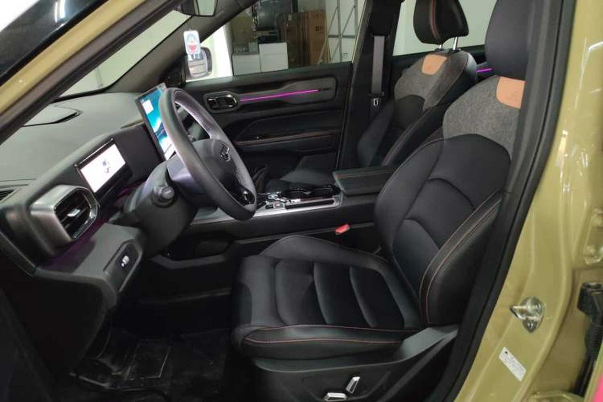 Used Geely Auto Cowboy 2025 1.5TD Fun-Offroad Version Left Front Seat