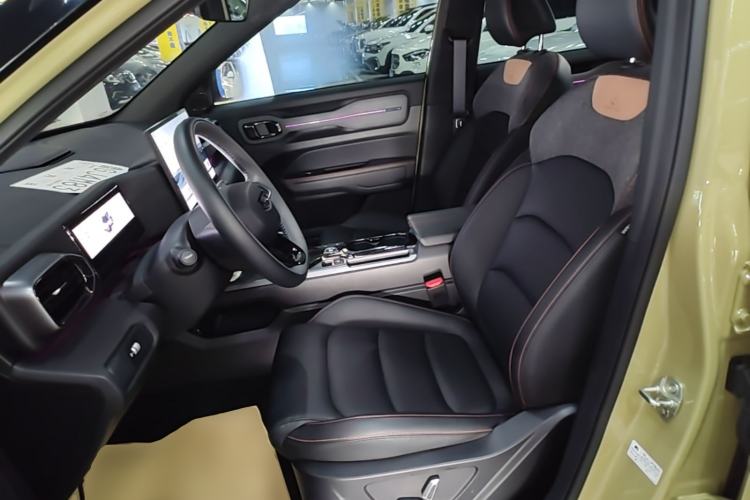 Used Geely Auto Cowboy 2025 1.5TD Fun-Offroad Version Left Front Seat