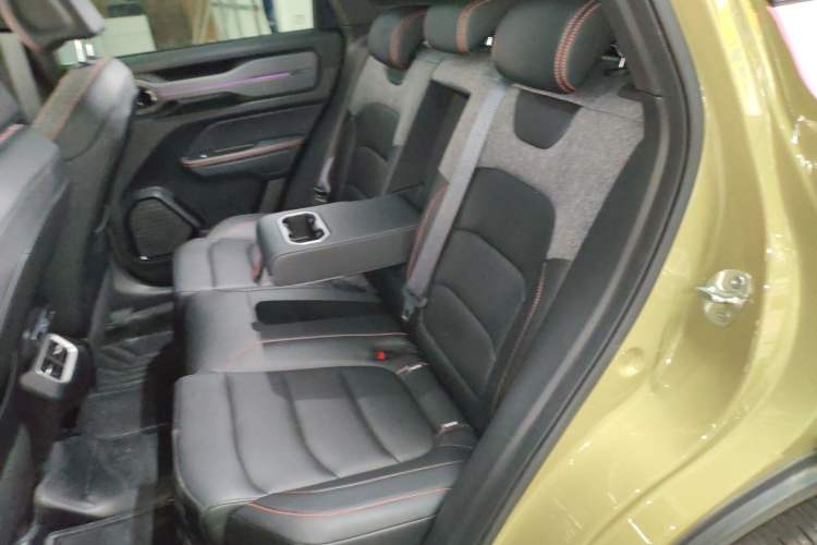 Used Geely Auto Cowboy 2025 1.5TD Fun-Offroad Version Left Rear Seat