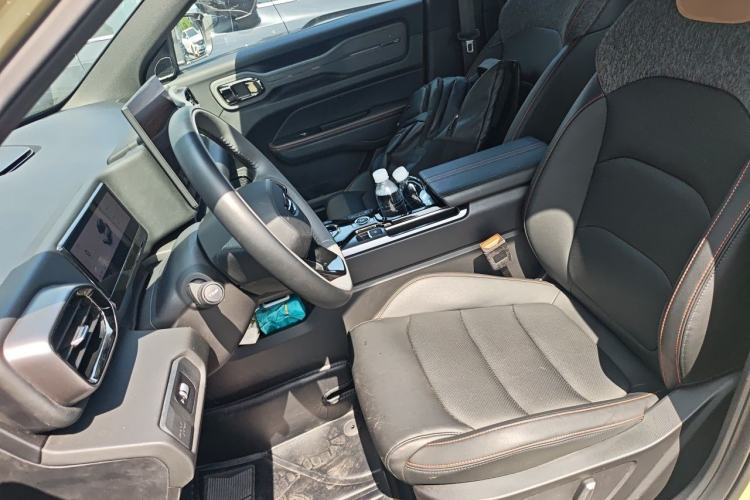 Used Geely Auto Cowboy 2025 1.5TD Fun-Offroad Version Left Front Seat