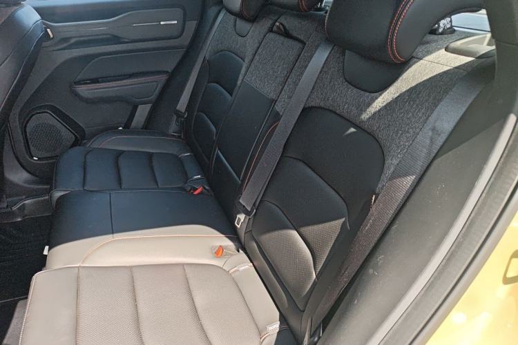 Used Geely Auto Cowboy 2025 1.5TD Fun-Offroad Version Left Rear Seat