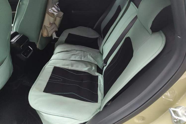 Used Geely Auto Cowboy 2025 1.5TD Trendy Play Edition Left Rear Seat