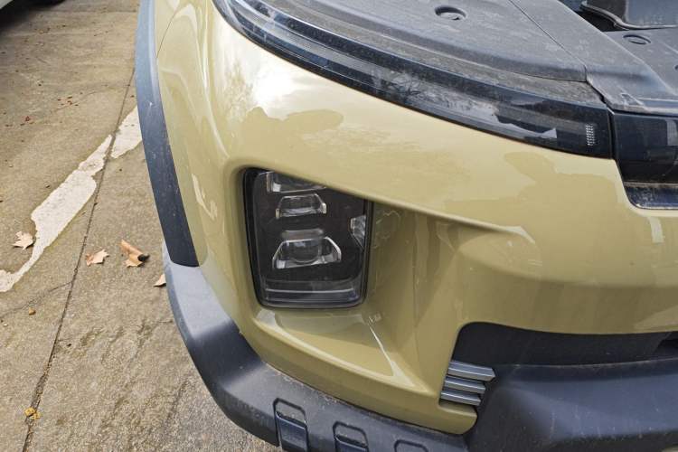 Used Geely Auto Cowboy 2025 1.5TD Trendy Play Edition Right Front Headlight