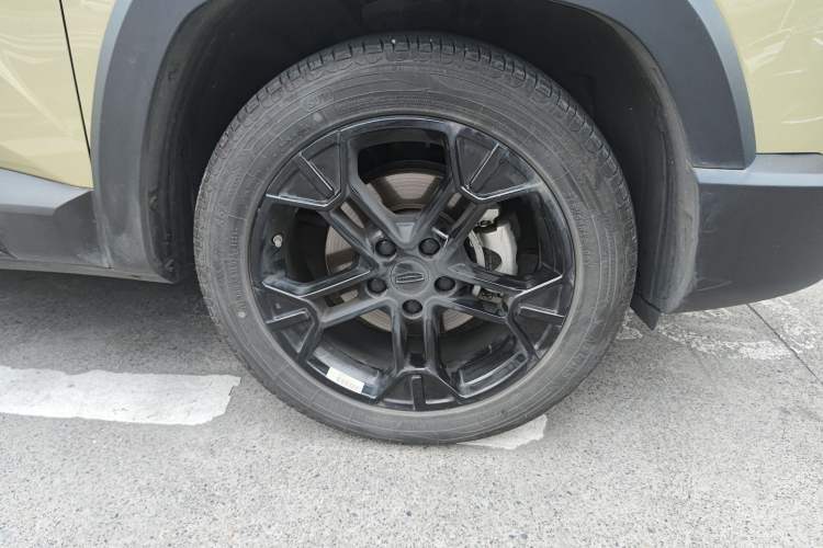 Used Geely Auto Cowboy 2025 1.5TD Trendy Play Edition Right Front Wheel Hub