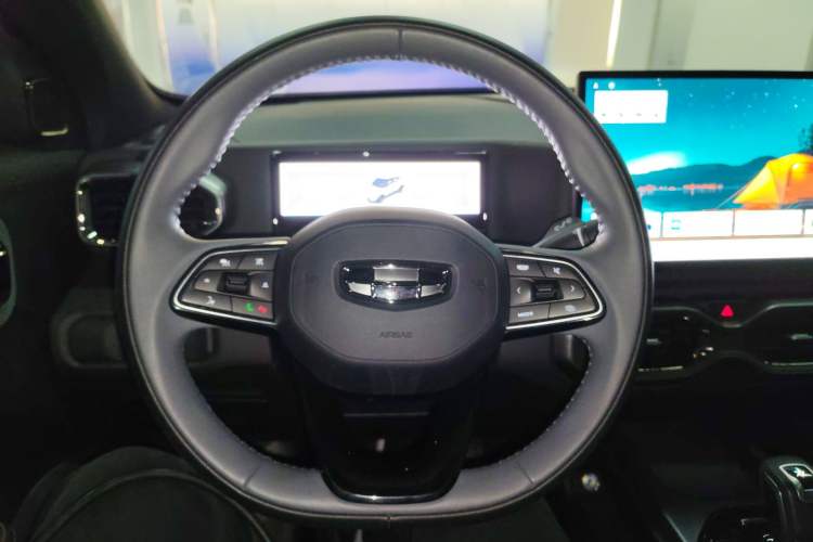 Used Geely Auto Cowboy 2025 1.5TD Fun-Offroad Version Steering Wheel