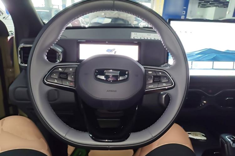 Used Geely Auto Cowboy 2025 1.5TD Fun-Offroad Version Steering Wheel