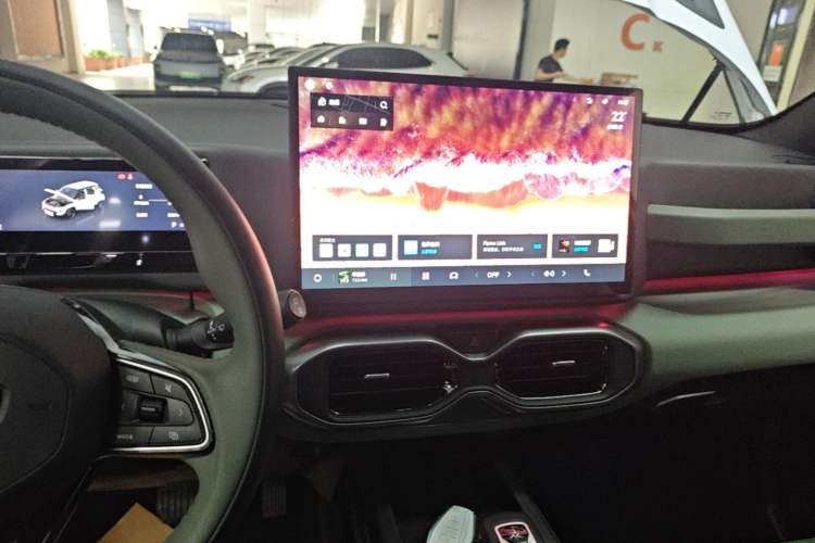 Used Geely Auto Cowboy 2025 1.5TD Fun-Offroad Version Audio And AC Panel