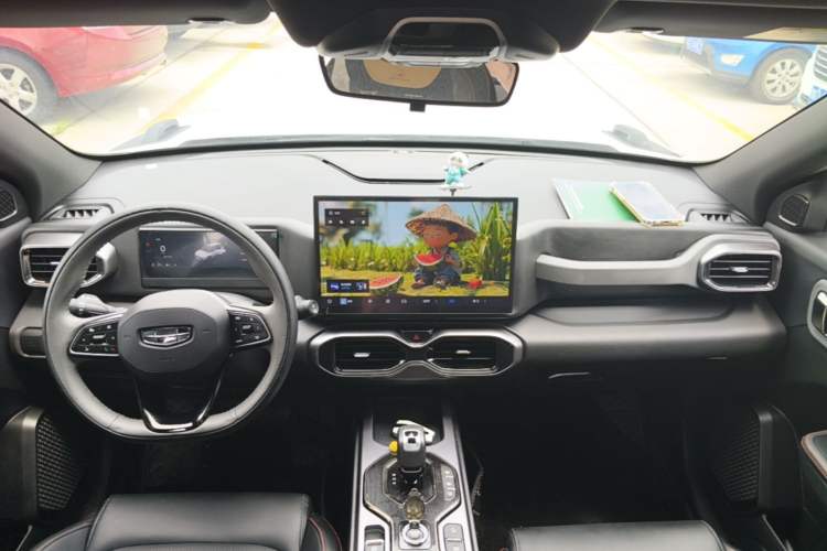 Used Geely Auto Cowboy 2025 1.5TD Fun-Offroad Version Center Console