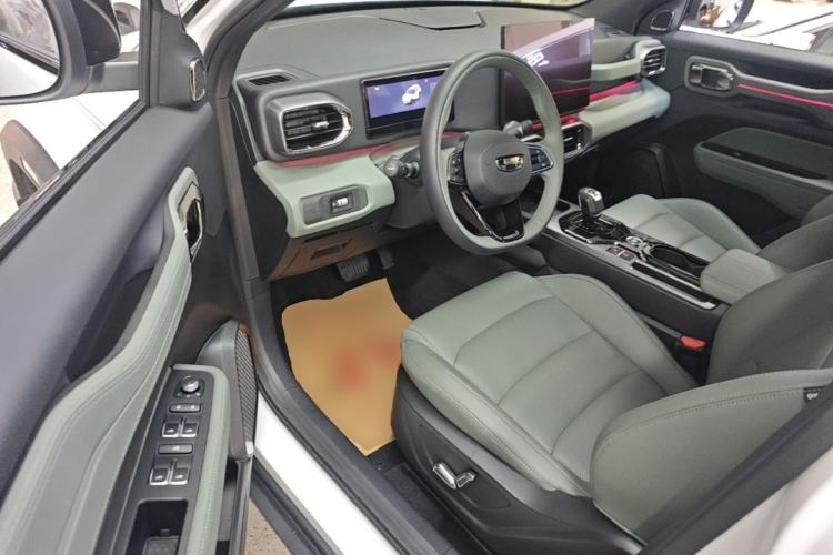 Used Geely Auto Cowboy 2025 1.5TD Fun-Offroad Version Driver Seat