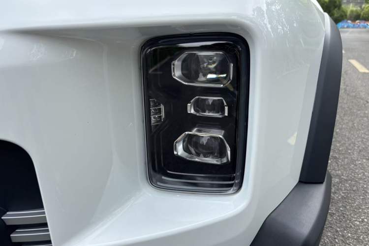 Used Geely Auto Cowboy 2025 1.5TD Fun-Offroad Version Exterior 8