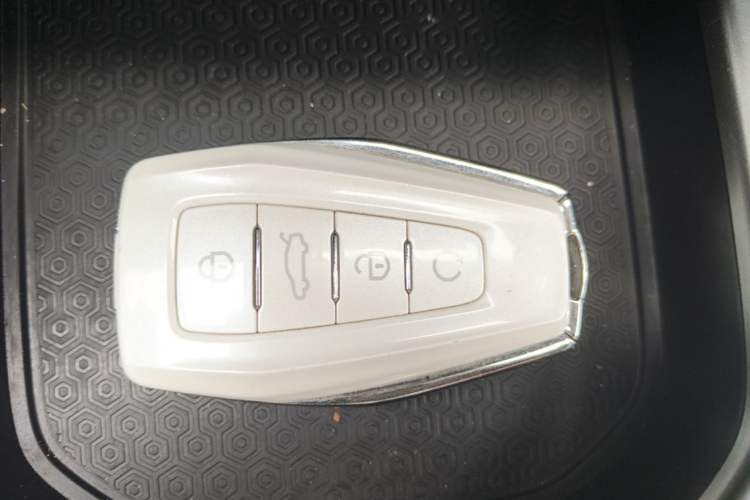 Used Geely Auto Cowboy 2025 1.5TD Fun-Offroad Version Interior 1