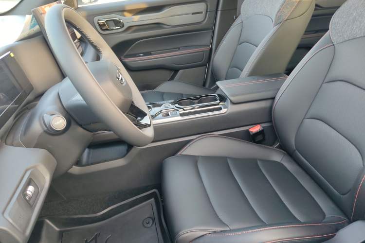 Used Geely Auto Cowboy 2025 1.5TD Trendy Play Edition Left Front Seat