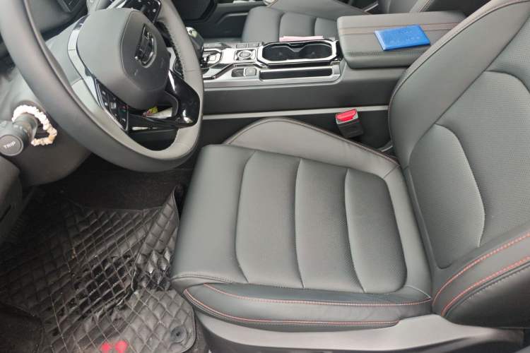 Used Geely Auto Cowboy 2025 1.5TD Fun-Offroad Version Left Front Seat