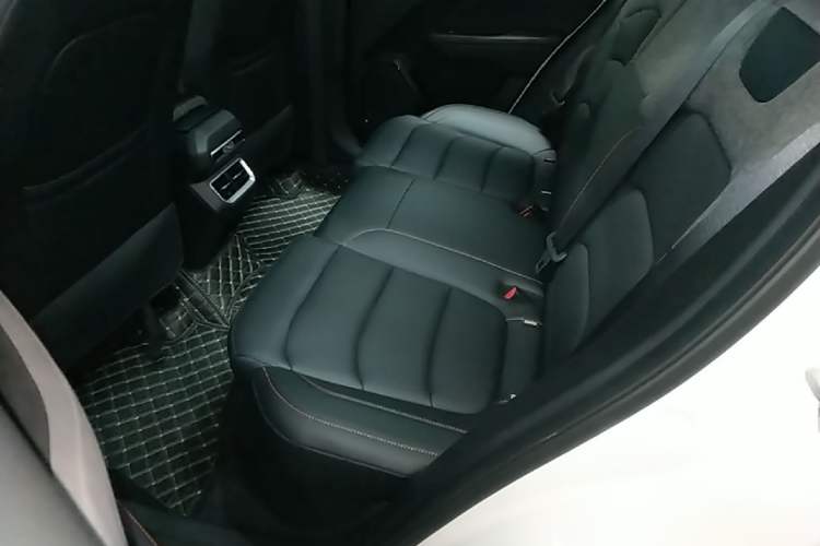 Used Geely Auto Cowboy 2025 1.5TD Trendy Play Edition Left Rear Seat