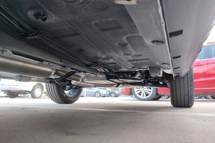 Used Geely Auto Cowboy 2025 1.5TD Trendy Play Edition Left Side Sill