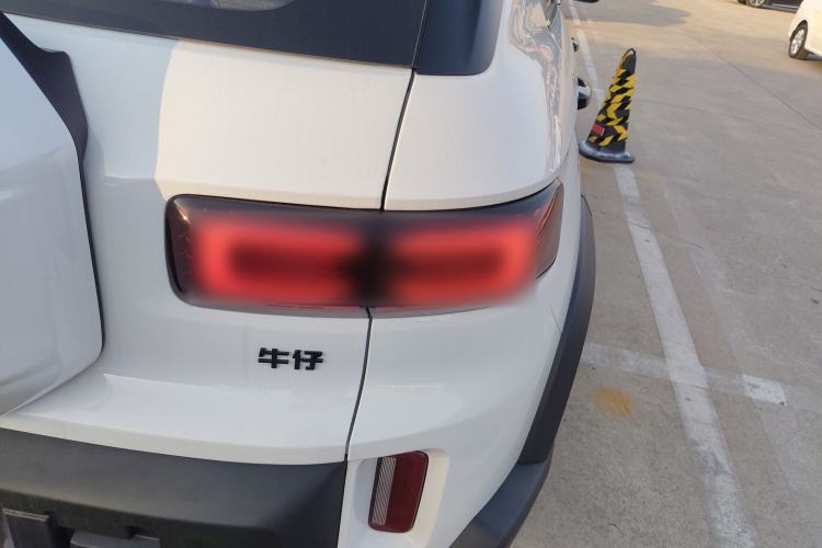 Used Geely Auto Cowboy 2025 1.5TD Trendy Play Edition Right Rear Taillight