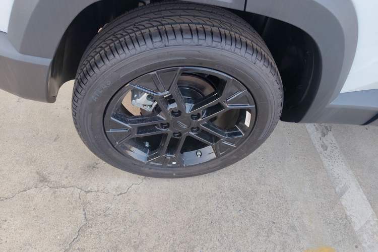 Used Geely Auto Cowboy 2025 1.5TD Trendy Play Edition Right Rear Wheel Hub