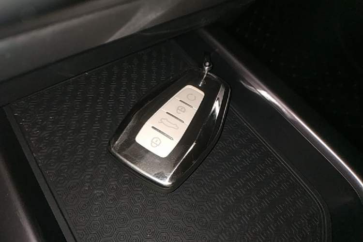 Used Geely Auto Cowboy 2025 1.5TD Trendy Play Edition Vehicle Key
