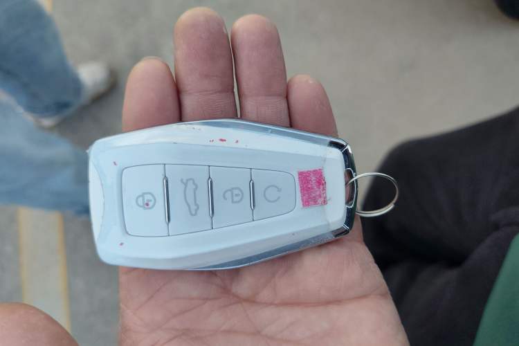 Used Geely Auto Cowboy 2025 1.5TD Trendy Play Edition Vehicle Key