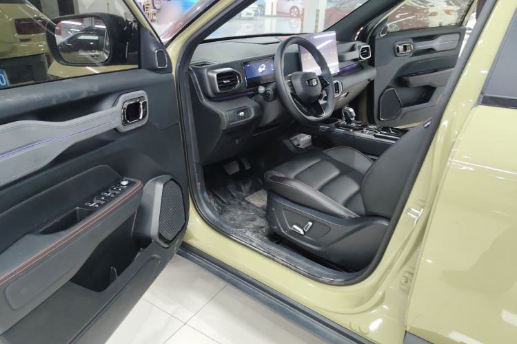 Used Geely Auto Cowboy 2025 1.5TD Fun-Offroad Version Driver Seat